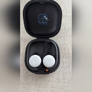 Google Pixel Buds (Clearly White) with Charging Case